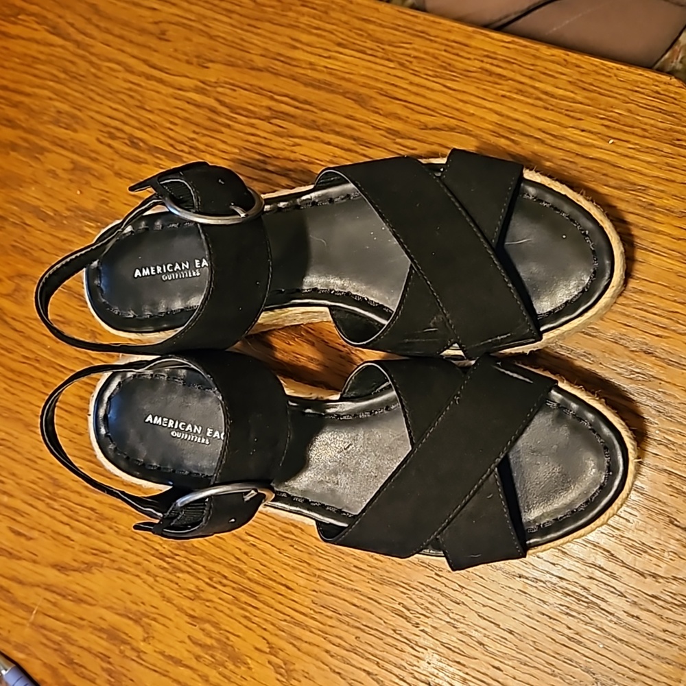 American eagle Sandles